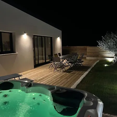 Molene Jacuzzi Et A 500 M *